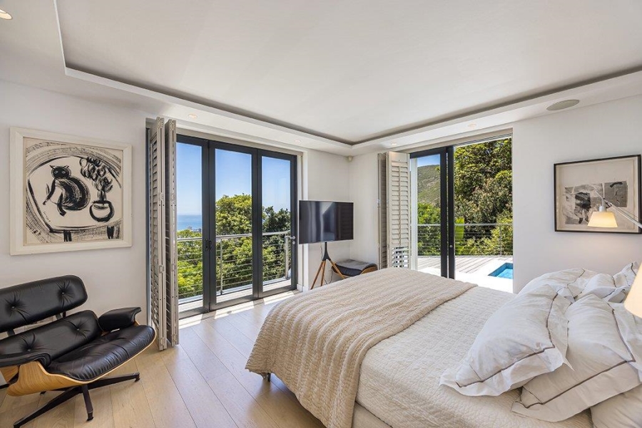 4 Bedroom Property for Sale in Fresnaye Western Cape